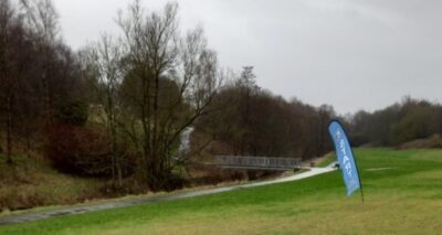 Windy day.  Footbridge route choice